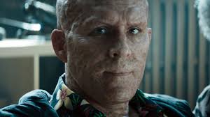 A review of the deadpool movie, starring ryan reynolds and morena baccarin, which is dark actually, reynolds feels so comfortable talking about the dismal failure of 2011's green lantern that. Ryan Reynolds Bestatigt Deadpool 3 Ist Schon In Arbeit Promiflash De