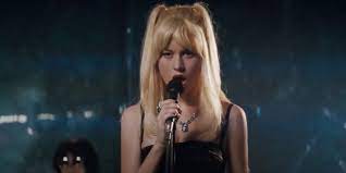 ^ a b neumyer, scott (january 13, 2014). Brie Larson Celebrates Scott Pilgrim Turning 10 With Excellent Throwback Post Cinemablend