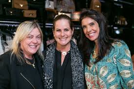 Página oficial da jornalista renata ceribelli twitter: Em Ritmo Olimpico Schutz Lanca Nova Colecao No Rio Jetss