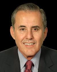 Roberto Llamas's Instagram, Twitter & Facebook