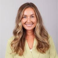 Merri Miller's Instagram, Twitter & Facebook