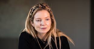 Így valószínűleg még nem láttad mihalik enikő arcát. Mihalik Eniko Archives Archyworldys