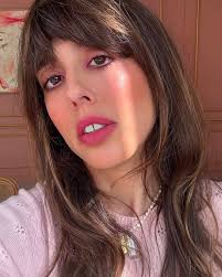 Môi cắn nhẹ': Bí quyết có đôi môi ombre tự nhiên cho chị em lười dặm son