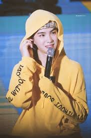 Copyright © yue hua entertainm ent all rights. Pin By Dead Inside On Idol Producer Justin Huang Yuehua Entertainment Justin