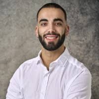 1400+ perfiles de «Vaamonde»