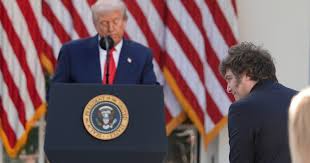 Trump Agita la Campaña: ¿Rescate a Argentina en Peligro si Pierde Milei?