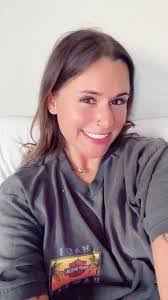 Allison Catron's Instagram, Twitter & Facebook