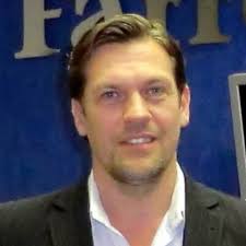 Mike Lyon (@mikelyon01)