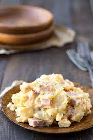 Slow Cooker Scalloped Potatoes With Ham Are A Yummy Crock Pot Recipe That Turns Slow Cooker Scalloped Potatoes Scalloped Potatoes And Ham Leftover Ham Recipes
