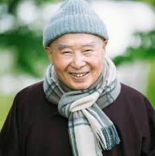 Manhon Chan's Instagram, Twitter & Facebook