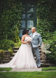Here at maharaniweddings&period;com you will find glittering seeds of inspiration for every aspect of your upcoming wedding&period; Adamson Estates Wedding Photo In Mississauga Ontario By Vaughn Barry Photography Wedding Photos Estate Wedding Destination Wedding Photographer