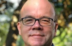 Glenn Siegel's Instagram, Twitter & Facebook