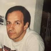 Robin Kozak's Instagram, Twitter & Facebook