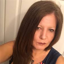 Pam Wightman's Instagram, Twitter & Facebook