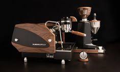 Reliability and quality craftsmanship, it can withstand the demand of the busiest coffee shop or the traffic of a large restaurant. 900 Coffee Machines Ideas In 2021 Espresso Machines Coffee Coffee Brewing