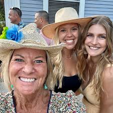 Beyond proud of this group right here! Not only did we throw an incredible  party to kick off the Fiesta celebrations 🎉 we also had the opportunity to  present a $46,000 check