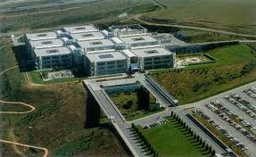 İhtiyaçlarınızı ertelemek istemiyorsanız yapı kredi'den uygun faiz oranlarıyla bireysel i̇htiyaç kredisi alın. Yapi Kredi Bank Operation Centre Complex Arup