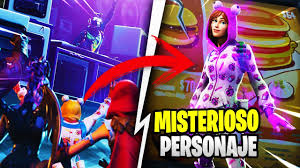 Una de las grandes ventajas de fortnite battle royale es que esta disponible para practicamente todas las. Onesie Skin Filtrada De Fortnite Chica Hamburguesa Chica Pijama By Dantrece
