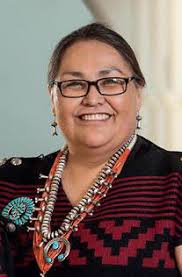 Two Grey Hills: 7 Generations of Navajo Weaving