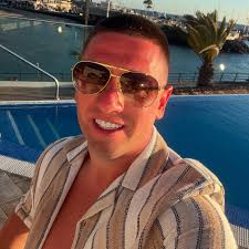 💙 Stuart Riley 💙