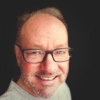 Tonia Berg's Instagram, Twitter & Facebook