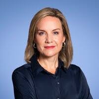 Wendy Tse's Instagram, Twitter & Facebook