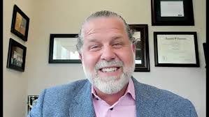 David Hassey's Instagram, Twitter & Facebook