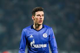 He is able to train with the team, but he won't be an option for the first game. Von Schalke Zu Bayern Leon Goretzka Nennt Beweggrunde Fur Wechsel Zu Bayern Munchen