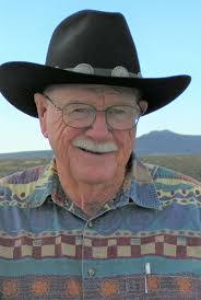 Mallory Holt's Instagram, Twitter & Facebook