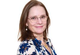 Kvinner tar fortsatt det meste av husarbeidet i akademia