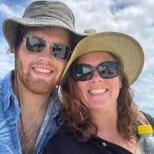 I really BELT it out today with CMT Hot 20 Countdown and Dairy Queen