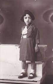 اطفال الزمن الجميل جمال و براءة هيبة و شياكة نصحبكم معنا لمشاهدة مجموعة من صور اطفال زمان و لتخبرونا بالفرق بين اطفال زمان و fashion style hipster