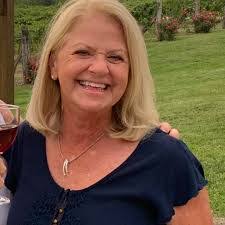 Nancy Arwood's Instagram, Twitter & Facebook