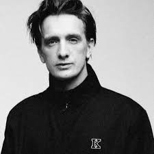 Daniel Bücker (@bueckerdaniel)