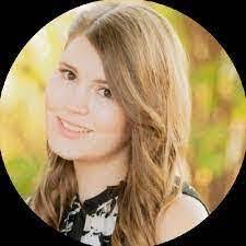 Chelsea Coppock's Instagram, Twitter & Facebook