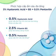 Tinh chất Simple Hyaluronic Acid + B5* Booster Serum cấp ẩm sâu đa tầng 30ml