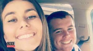 相隔7000英里也要放閃《軍人夫與異地孕妻合照》再遠都阻止不了我對你的愛