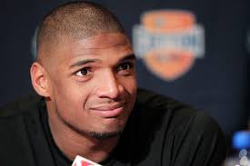 Opinion: Michael Sam smashes status quo