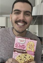 -Dolly’s Chocolate Chip Cookies 🍪- As usual, @realduncanhines and  @dollyparton drop the most delicious mixes and here’s another one, for  AMAZING chocolate chip cookies! So easy to make and with an ...