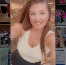 4/1 episode of UNPLUGGED with NICKI MARIE Nicki Unplugged is gonna be a gem  🤌🏼Introducing the 🌟 of Netflix series LOVE ON THE SPECTRUM, Connor  Tomlinson and his mom Lise (my new