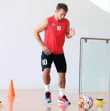 Éverton ribeiro, 32, from brazil clube de regatas do flamengo, since 2016 attacking midfield market value: Bicampeao Brasileiro Pelo Cruzeiro Everton Ribeiro Esteve Na Pauta Do Galo Antes De Otero Esportes Home