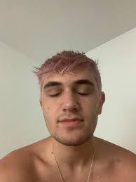 Cameron Tuck's Instagram, Twitter & Facebook