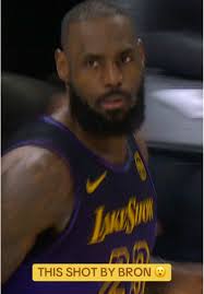 LeBron James Shows Off Impressive Mid-Range Skills