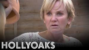 Spoilers Tracey dies in Hollyoaks as Darcy kills to keep her secret