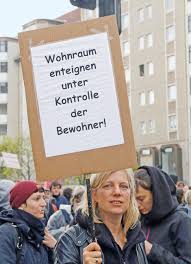 In der höhe von einer milliarde euro wurden erfolgreich zwei grüne unternehmensanleihen am kapitalmarkt emittiert. Volksbegehren Deutsche Wohnen Co Enteignen Grosse Spreizung Bei Kostenschatzung Berliner Mieterverein E V