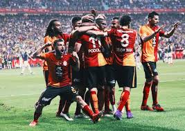 Haftasında galatasaray ile ülker stadyumu fenerbahçe şükrü saracoğlu spor kompleksi'nde karşılaştı. Galatasaray 1 0 Fenerbahce Mac Ozeti Macin Tum Golleri Izle 26 Mayis 2016 Haberi