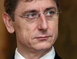 Között a magyar köztársaság miniszterelnöke. Gyurcsany A Sogora Szakdolgozatat Hasznalva Diplomazott Napi Hu