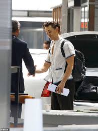 Austin butler, who is set to play elvis presley in baz luhrmann's upcoming biopic of the rock and roll king, took a break from his shooting schedule on sunday to spend quality time with his. Austin Butler Exits His Qld Apartment After Wrapping Filming For Baz Luhrmann S Elvis Presley Biopic Daily Mail Online