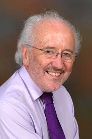 Richard Deering's Instagram, Twitter & Facebook