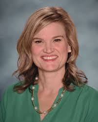 Ashley Luther's Instagram, Twitter & Facebook